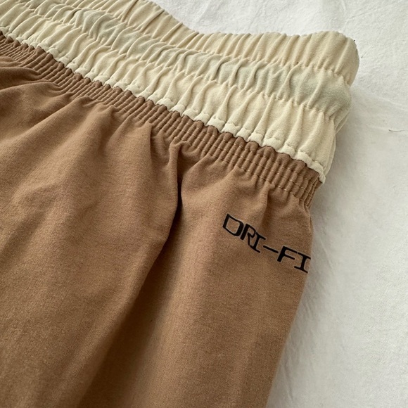 Nike Cargo Pants | Small - Picture 6 of 6